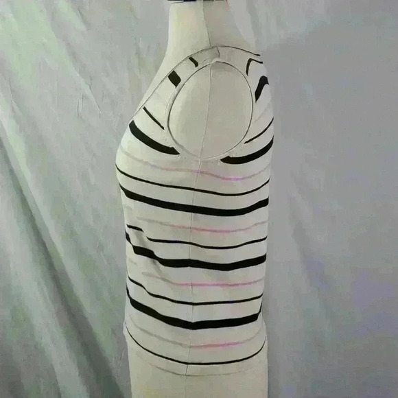 TAHARI Arthur S. Levine Silk Striped Knit Tank Top sz 6 - Picture 4 of 8